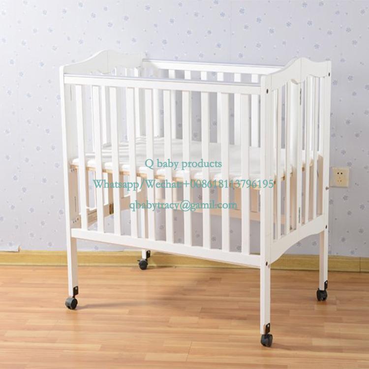 Baby crib 131-W