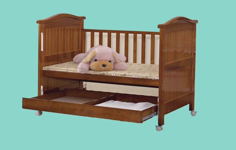 Baby crib 253-W