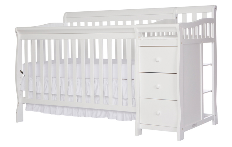 Baby crib 149-W