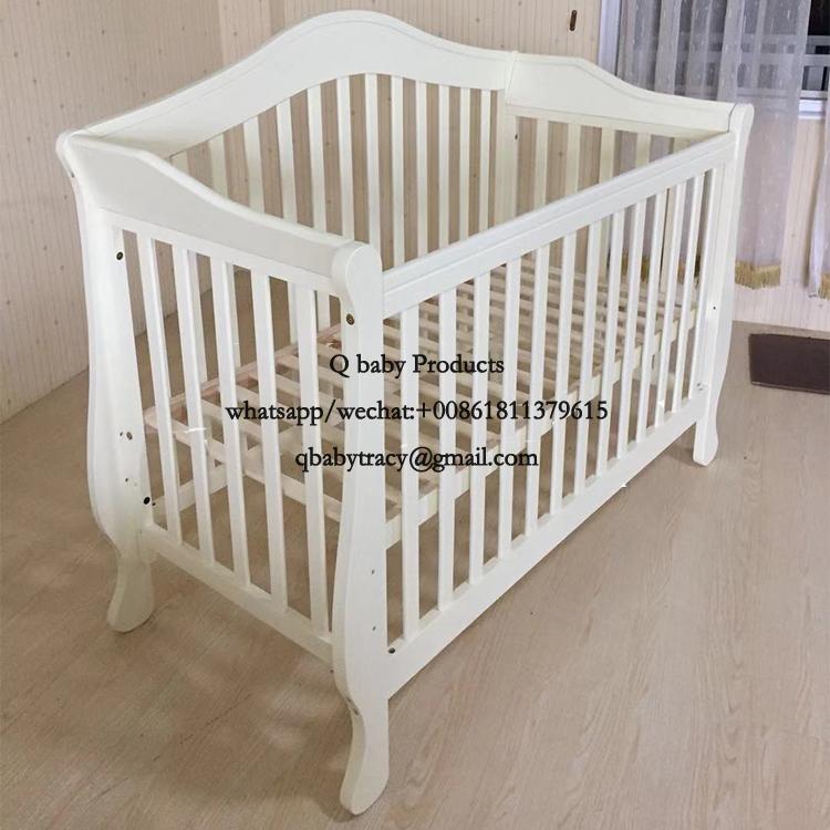 Baby crib 121-W