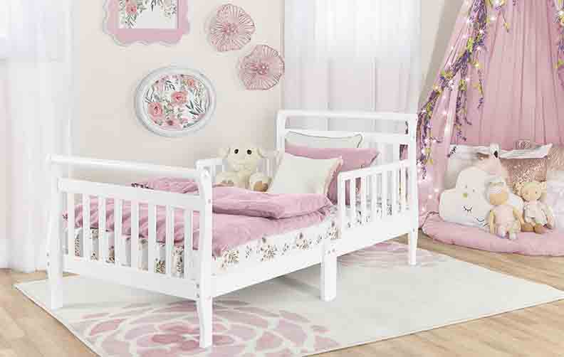 Toddler bed T-242