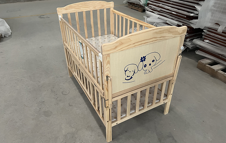 Baby crib M-511