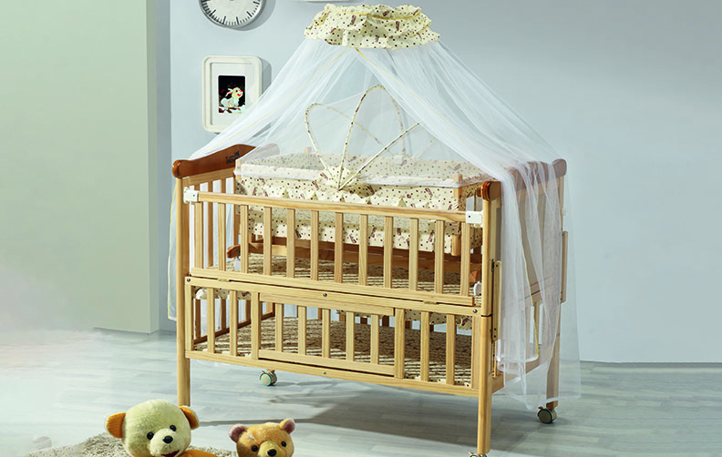 Baby crib M-514