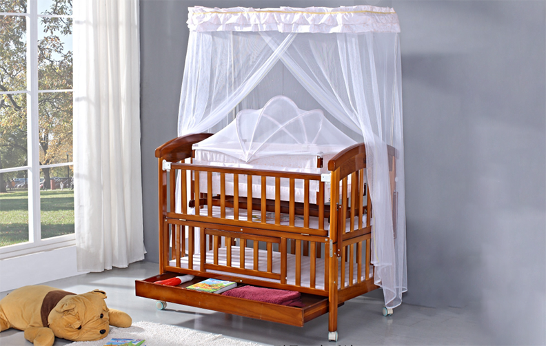 Baby crib M-521