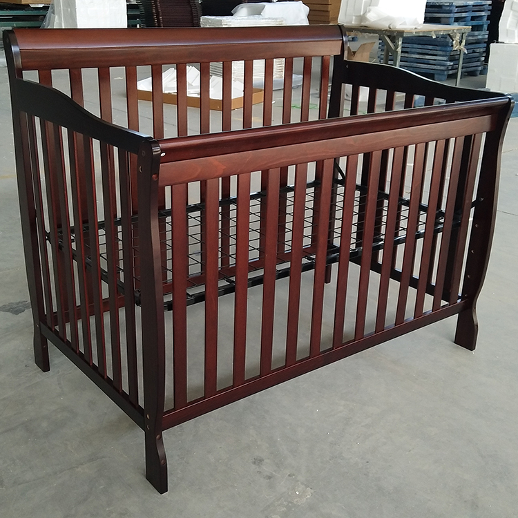 Full size crib F-101