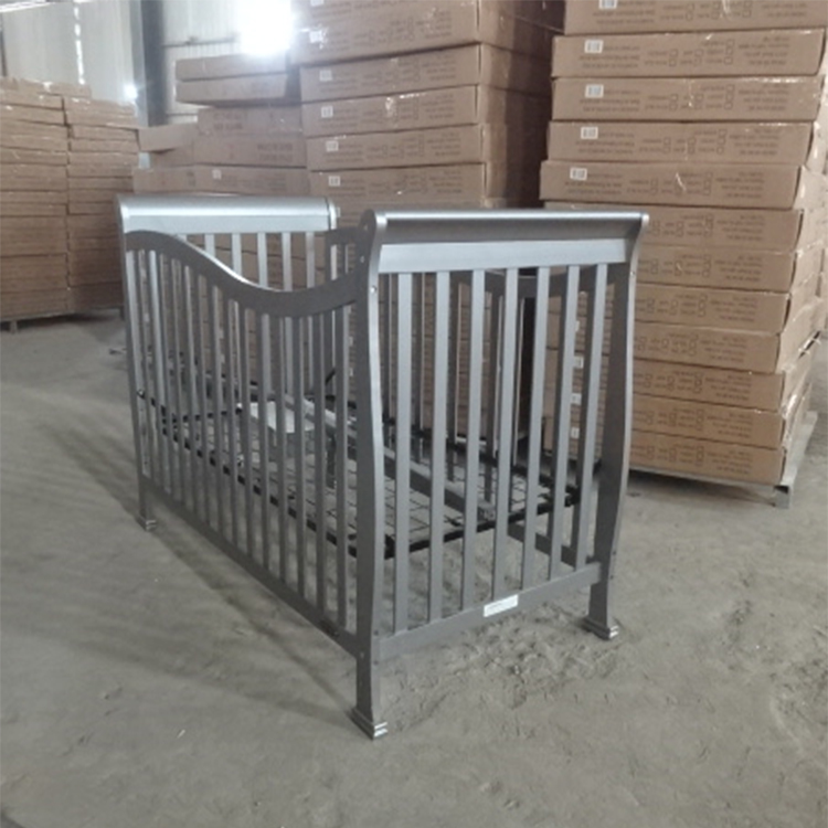 Full size crib F-115