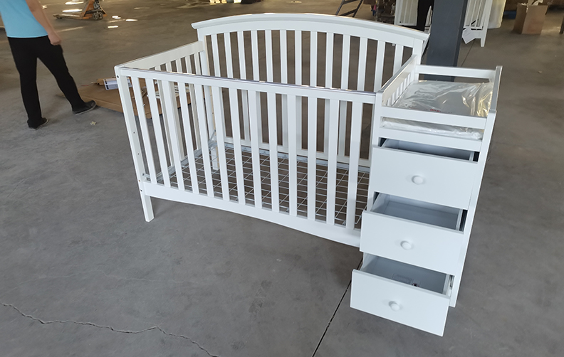 Baby crib 150-White