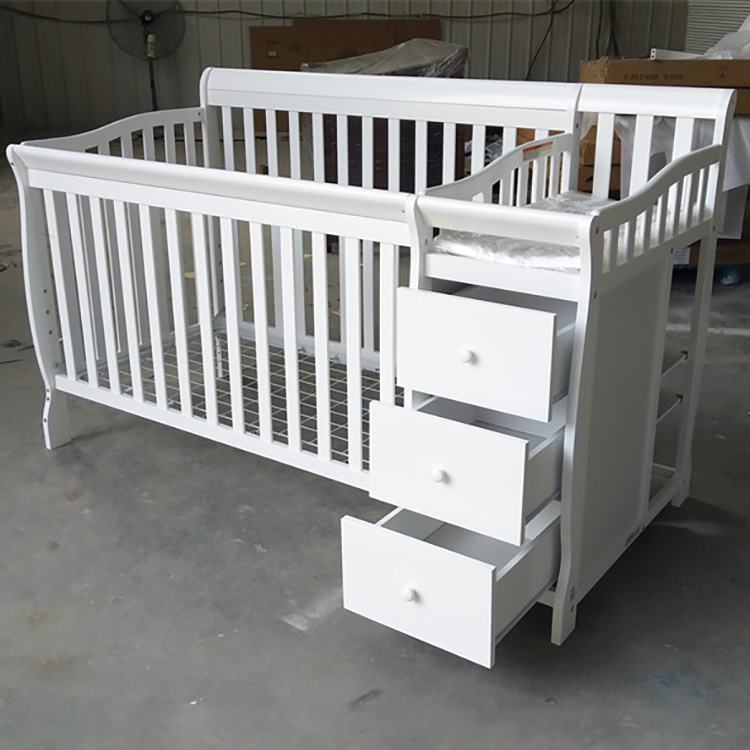 Full size crib F-108