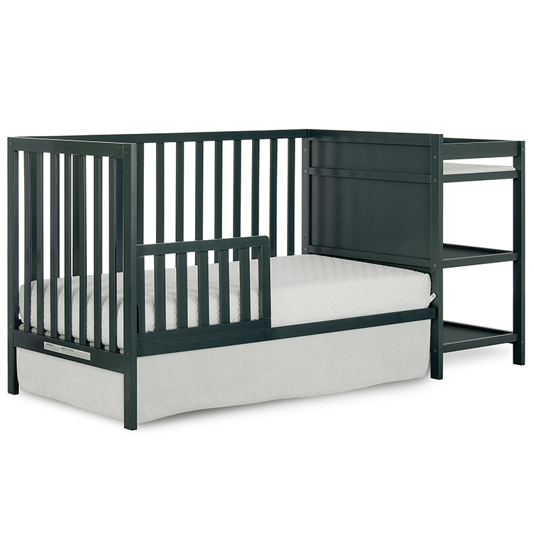 Full size crib F-110