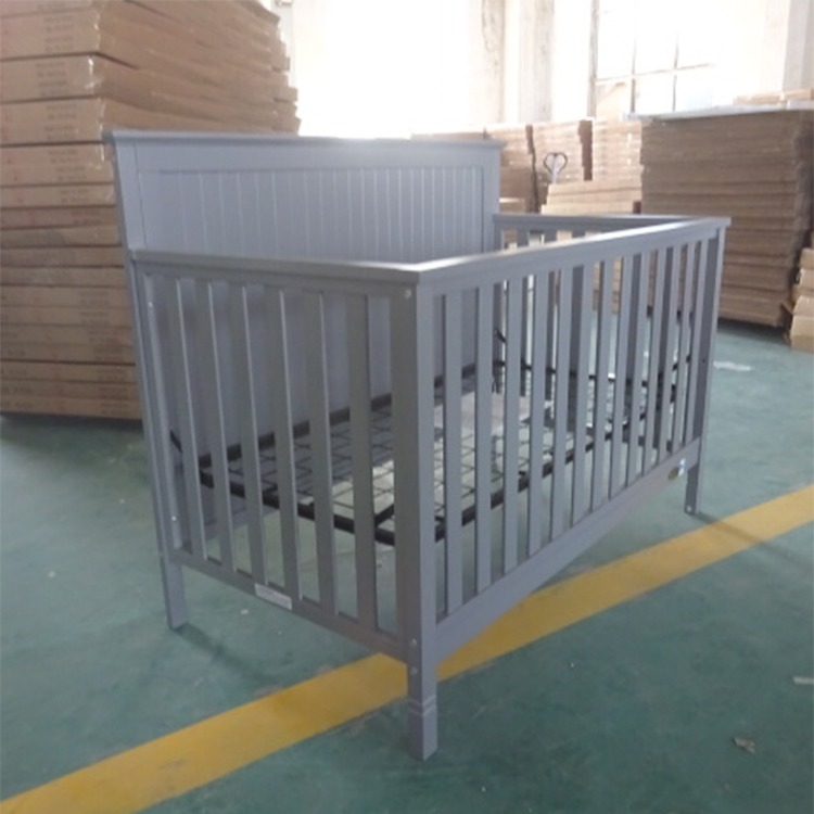 Full size crib F-118