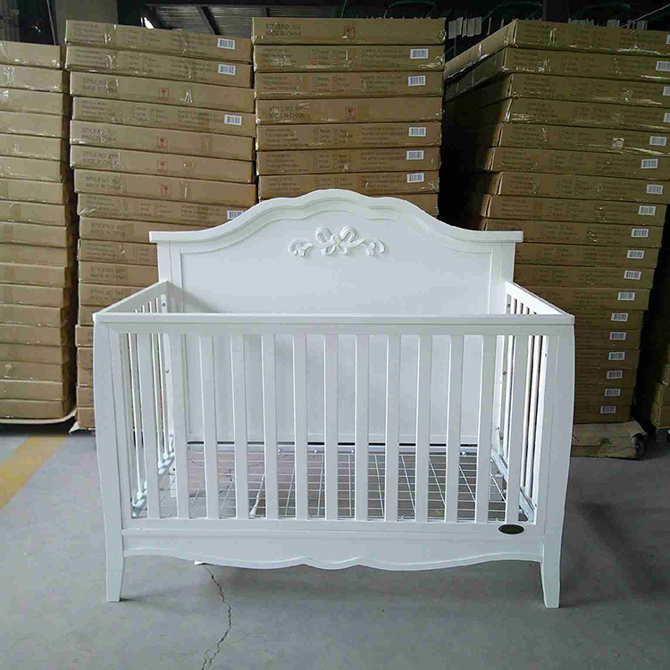 Full size crib F-125