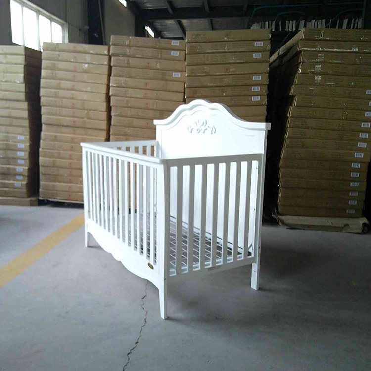 Full size crib F-125