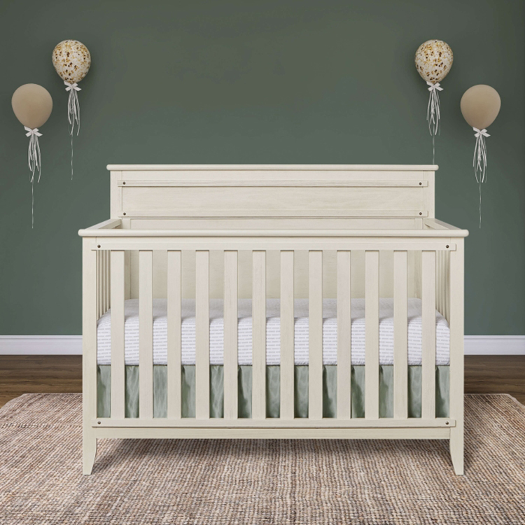 Full size crib F-136