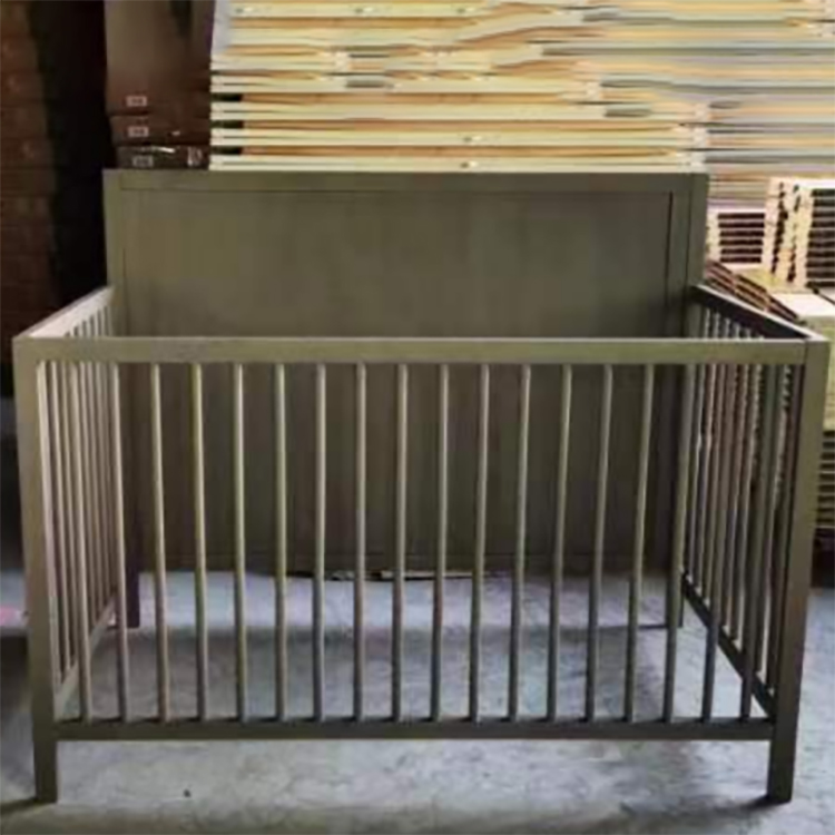 Full size crib F-165