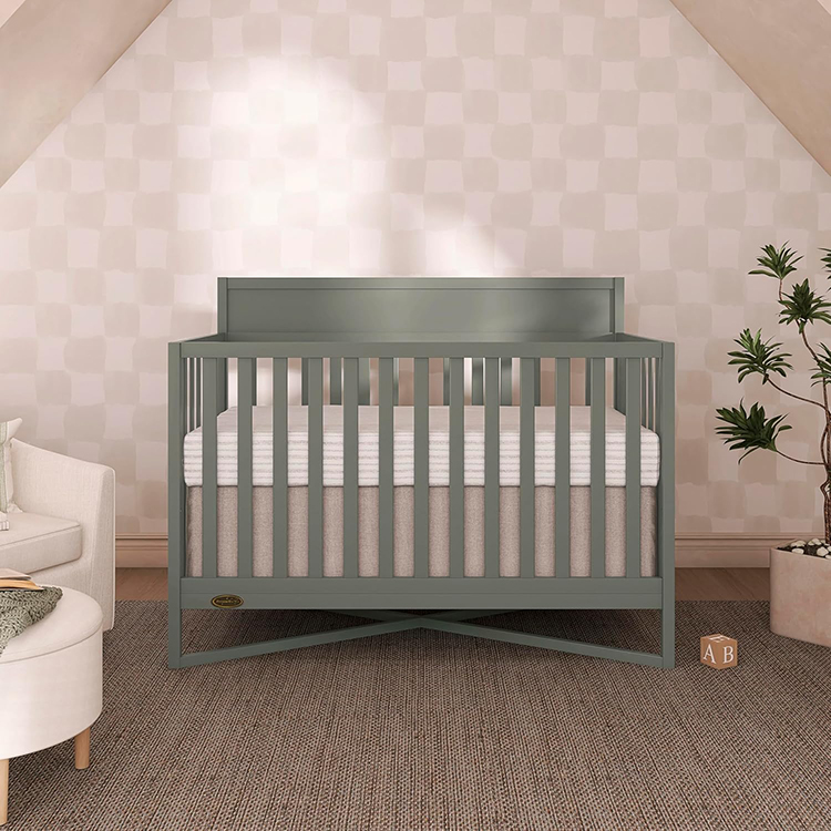 Full size crib F-167