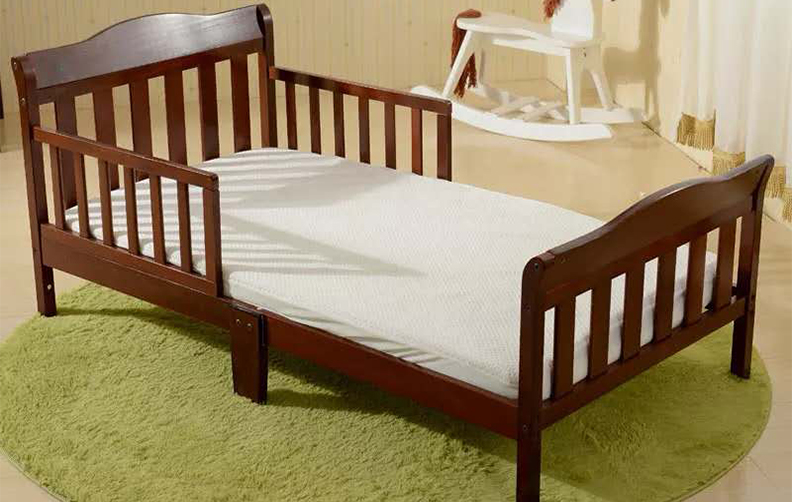 Toddler bed T-224