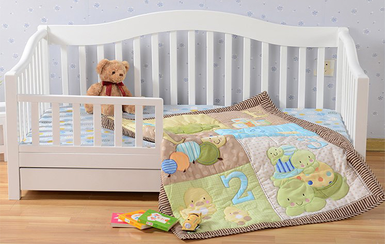 Toddler bed T-252