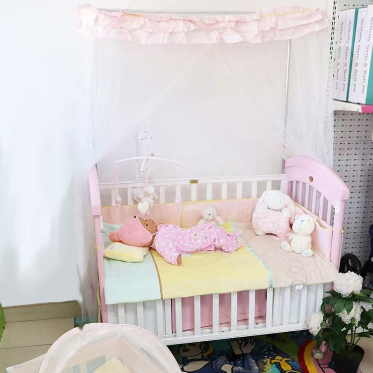 Baby crib 536-P