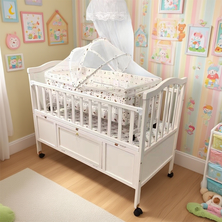 Baby crib 551