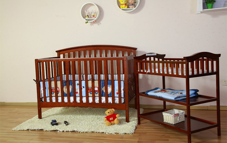 Baby crib F-116
